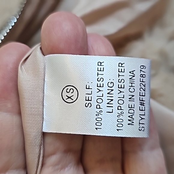 NWOT P2P:18 Altar'd State Vest - Picture 5 of 5